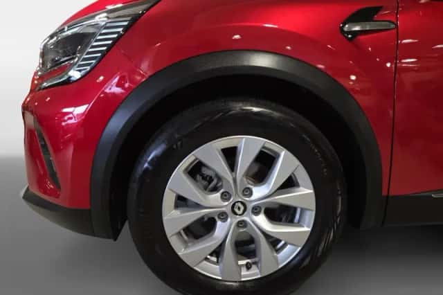 Renault Captur (2022) thumbnail 25