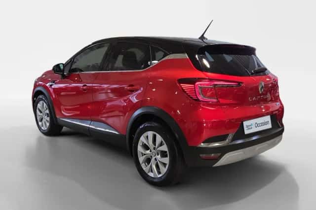 Renault Captur (2022) thumbnail 6
