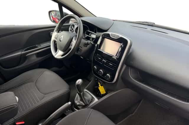 Renault Clio (2016) thumbnail 32