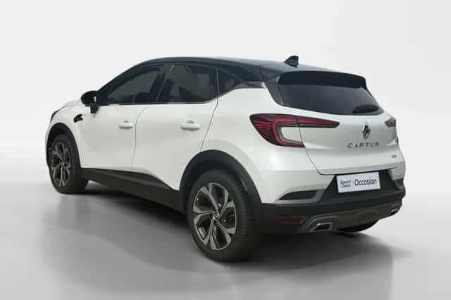 Renault Captur (2022) thumbnail 5