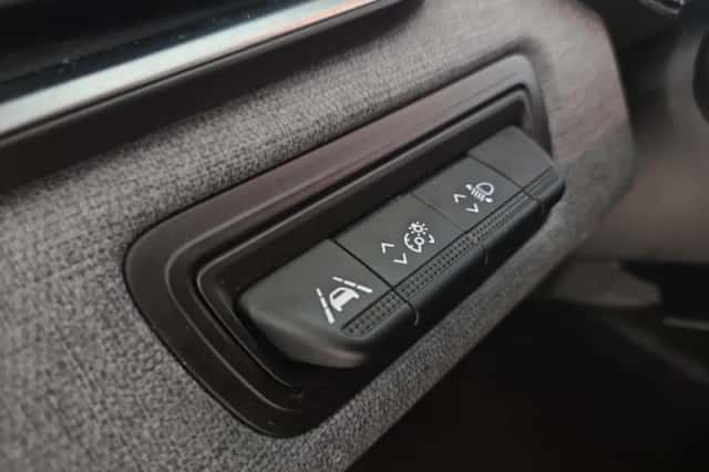 Renault Clio (2024) thumbnail 14