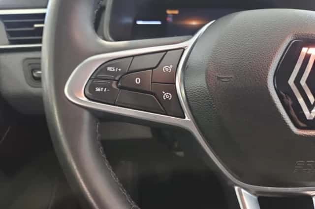 Renault Clio (2024) thumbnail 8