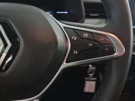 Renault Clio (2024) thumbnail 9