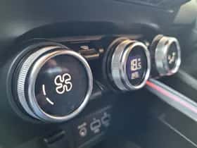 Renault Clio (2022) thumbnail 16