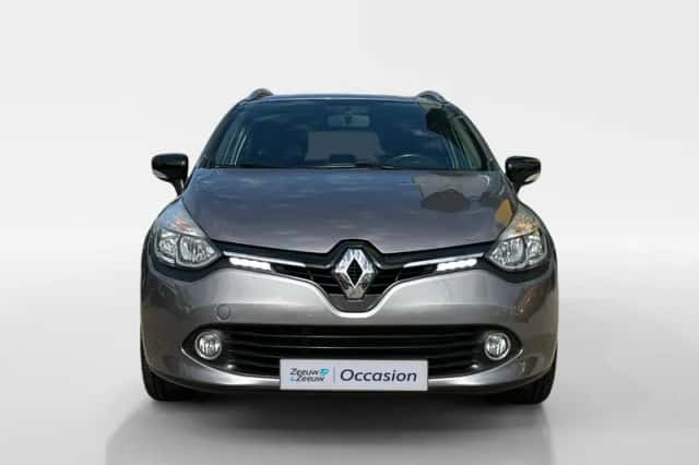 Renault Clio (2016) thumbnail 2