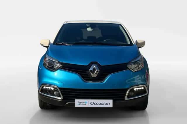 Renault Captur (2015) thumbnail 2