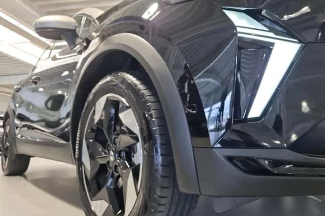 Renault Captur (2024) thumbnail 32