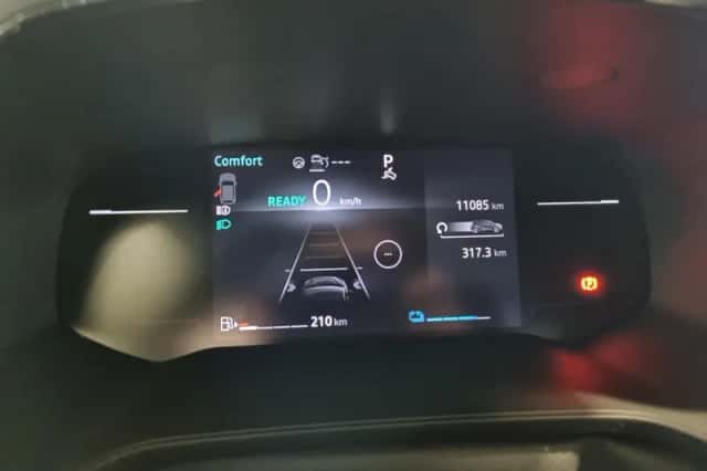 Renault Captur (2024) thumbnail 7
