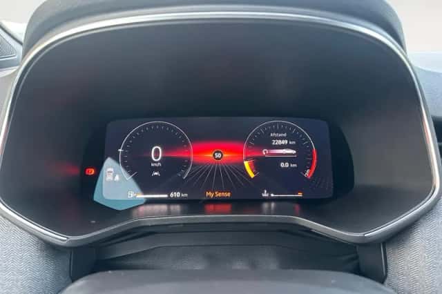 Renault Clio (2024) thumbnail 18