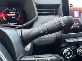 Renault Clio (2024) thumbnail 20