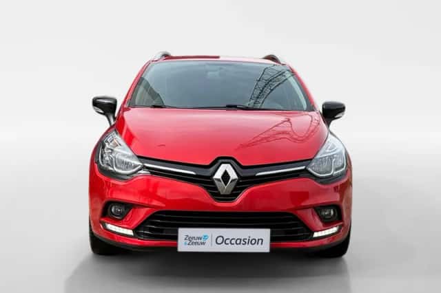 Renault Clio (2018) thumbnail 2
