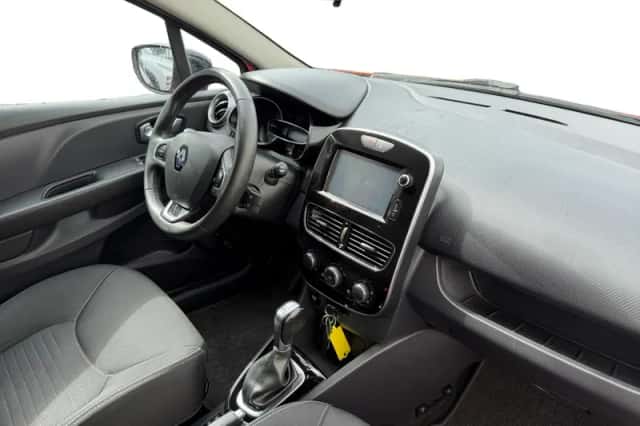 Renault Clio (2018) thumbnail 11