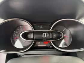 Renault Clio (2018) thumbnail 18