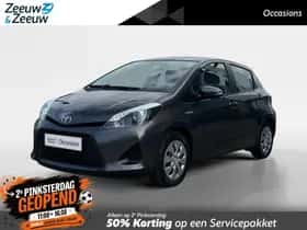 Toyota Yaris (2013) thumbnail 1
