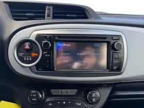 Toyota Yaris (2013) thumbnail 14