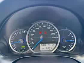 Toyota Yaris (2013) thumbnail 19