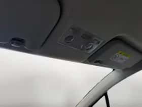Toyota Yaris (2013) thumbnail 21