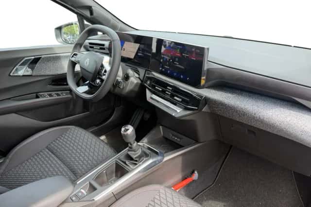 Renault Clio (2026) thumbnail 32