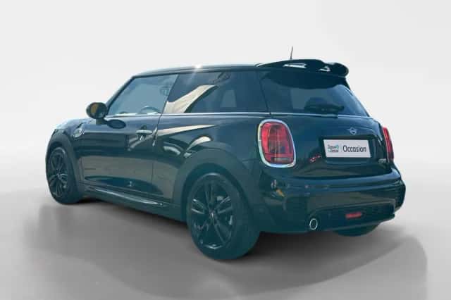 MINI Cooper (2018) thumbnail 5
