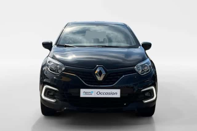 Renault Captur (2017) thumbnail 2