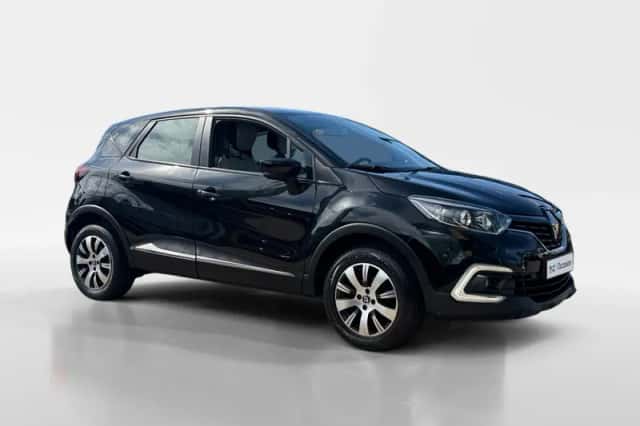 Renault Captur (2017) thumbnail 3