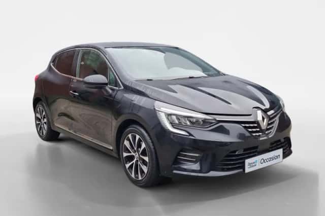 Renault Clio (2023) thumbnail 3