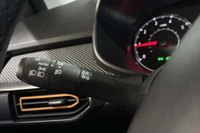 Dacia Sandero (2021) thumbnail 23