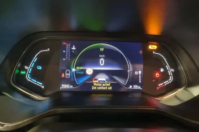 Renault Clio (2021) thumbnail 13
