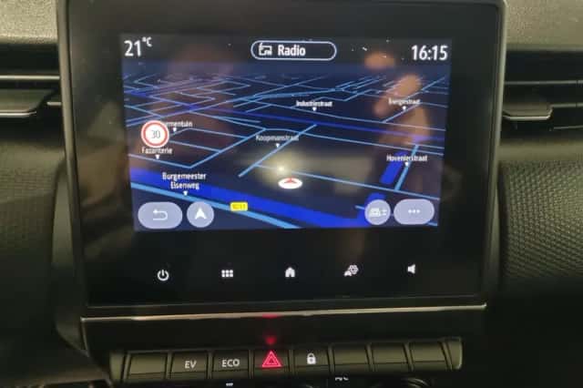 Renault Clio (2021) thumbnail 14