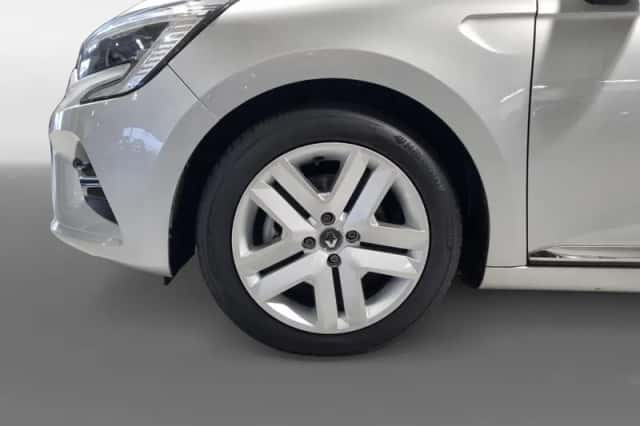 Renault Clio (2021) thumbnail 23