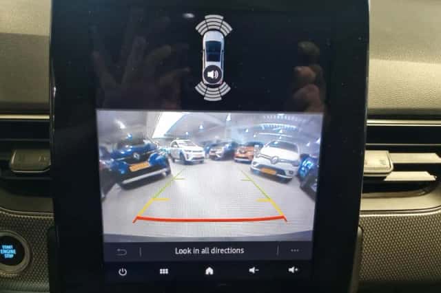 Renault Arkana (2024) thumbnail 9