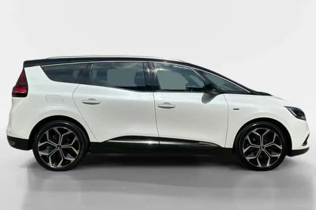 Renault Grand Scénic (2022) thumbnail 4