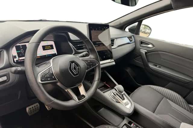 Renault Captur (2025) thumbnail 13
