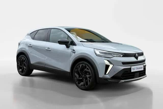 Renault Captur (2025) thumbnail 3