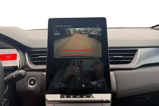 Renault Captur (2025) thumbnail 26