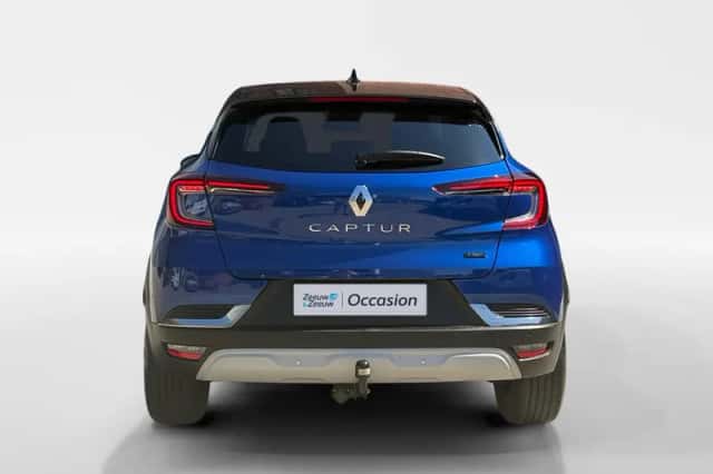 Renault Captur (2023) thumbnail 6