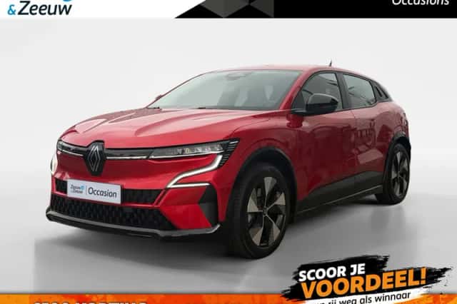 Renault Mégane E-Tech (2024) thumbnail 1