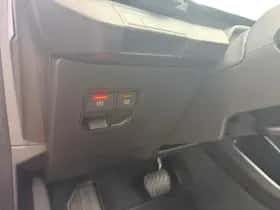 Renault Mégane E-Tech (2024) thumbnail 13