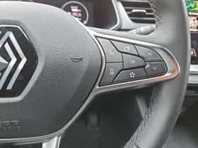 Renault Captur (2025) thumbnail 11