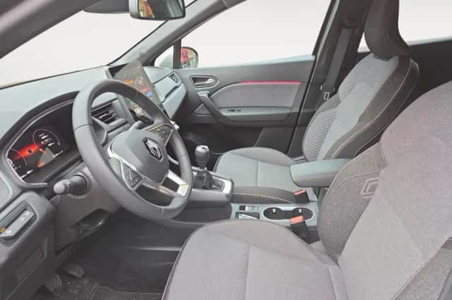 Renault Captur (2025) thumbnail 21