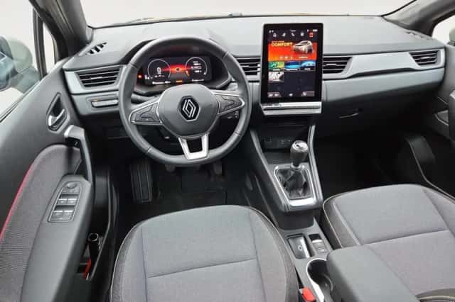 Renault Captur (2025) thumbnail 7