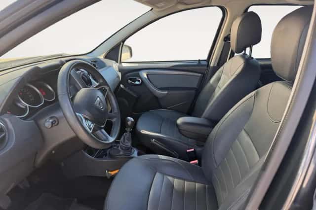 Dacia Duster (2017) thumbnail 13