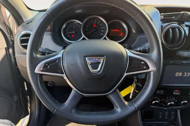 Dacia Duster (2017) thumbnail 15