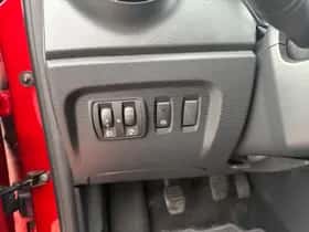 Renault Captur (2015) thumbnail 14