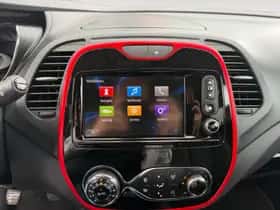 Renault Captur (2015) thumbnail 24