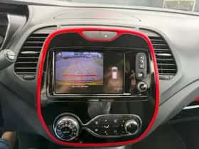 Renault Captur (2015) thumbnail 25