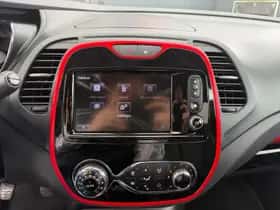 Renault Captur (2015) thumbnail 26