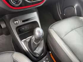 Renault Captur (2015) thumbnail 28