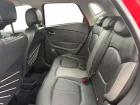 Renault Captur (2015) thumbnail 32