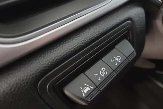 Renault Captur (2022) thumbnail 15